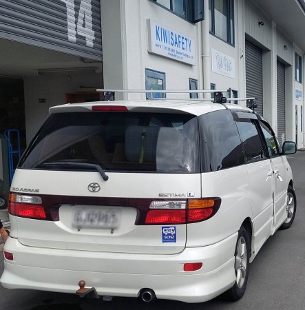 Toyota Estima roof rack