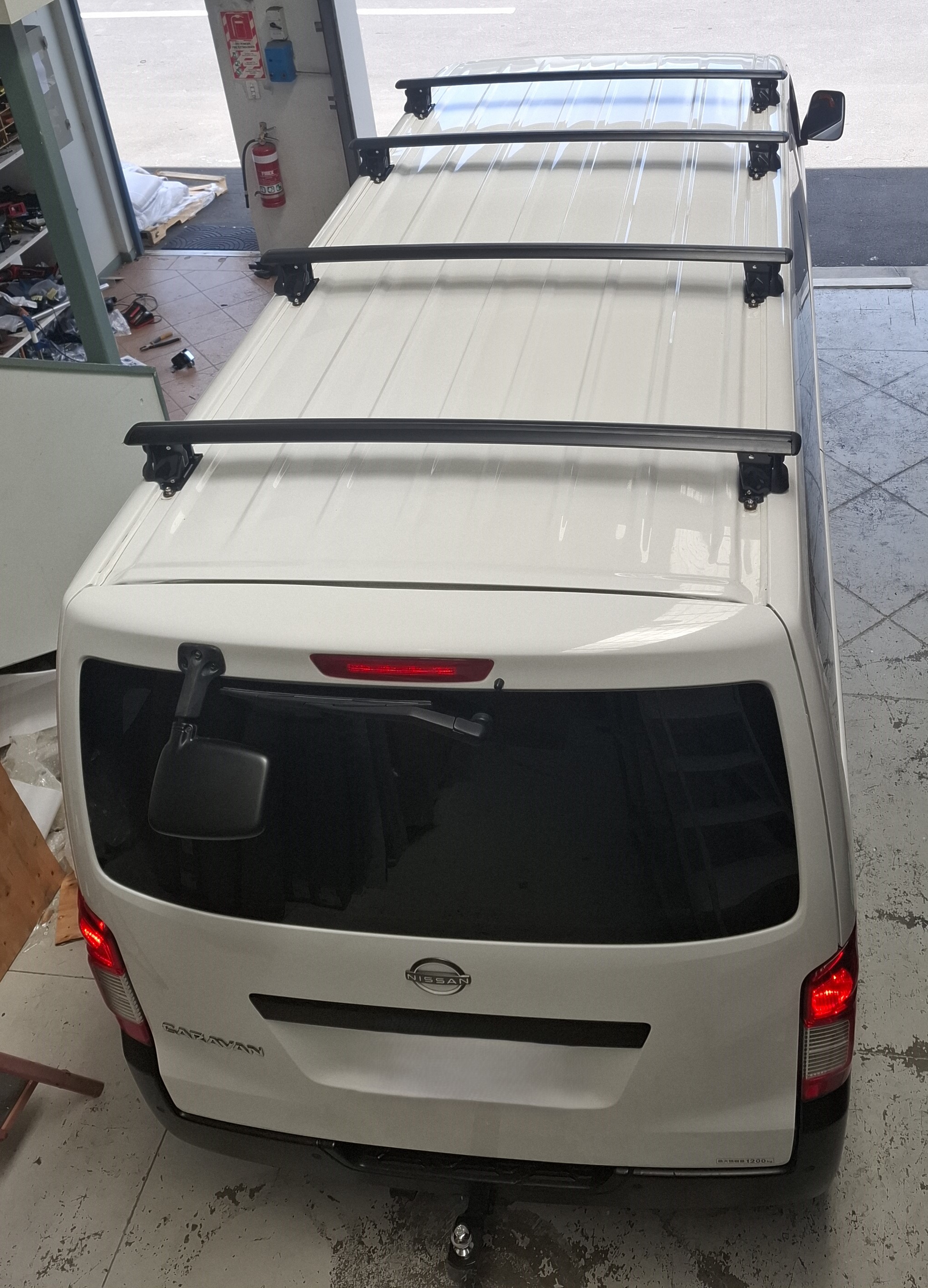 Nissan caravan NV350 roof rack