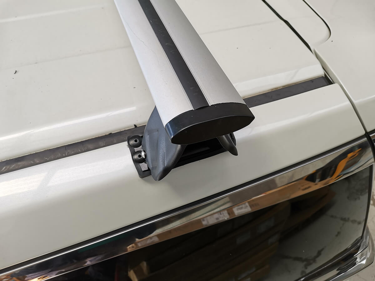 Toyota Alphard roof rack